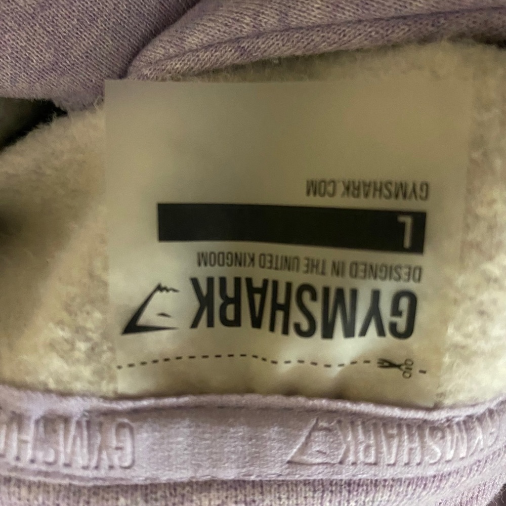 Gym shark raw edge cropped hoodie